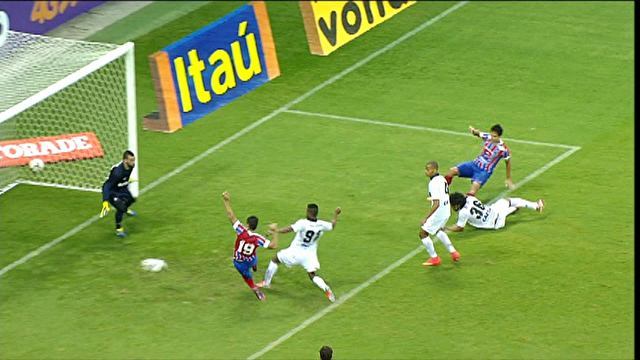 Henrique diminuiu para o Bahia