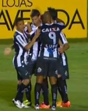 Ceará venceu a rebaixada Portuguesa, mas só garante acesso com milagre