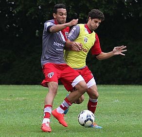 Hudson aprova ano no São Paulo e vibra com sequência