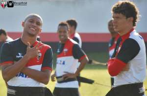 Série B: Atlético-GO se apega a fé e acredita no acesso