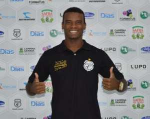 Pleiteando vaga no tapetão, Treze deve salários a jogadores