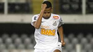 Geuvânio diz não se preocupar com problemas de rivais na tabela