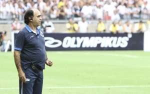 Marcelo critica calendário e espera renovar com Cruzeiro