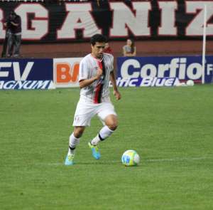 Série B: Thiago Medeiros quer comprometimento e vitória para comemorar título do Joinville