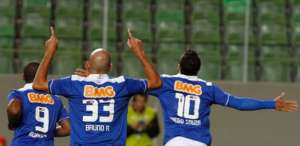 Bruno Rodrigo fatura a mão e encerra ano no Cruzeiro