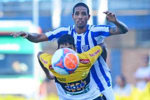 Série B: Com Eduardo Neto vetado, Avaí está definido para buscar 