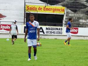 Série B: Já demitido, Oliveira Canindé não divulga time do Santa Cruz do último jogo