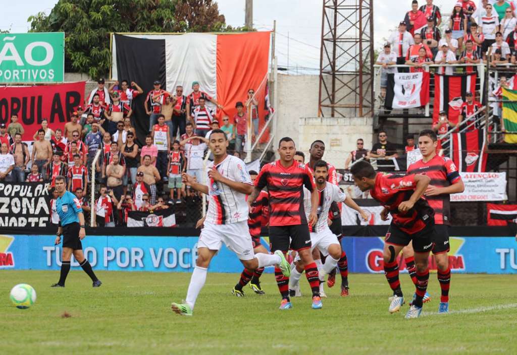 Joinville perde para Oeste, mas fica com título