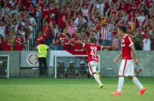 BRASILEIRÃO: Palmeiras é salvo pelo Flamengo e Internacional carimba vaga na Libertadores