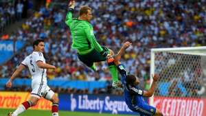 Messi, Cristiano Ronaldo e Neuer disputam a Bola de Ouro da FIFA