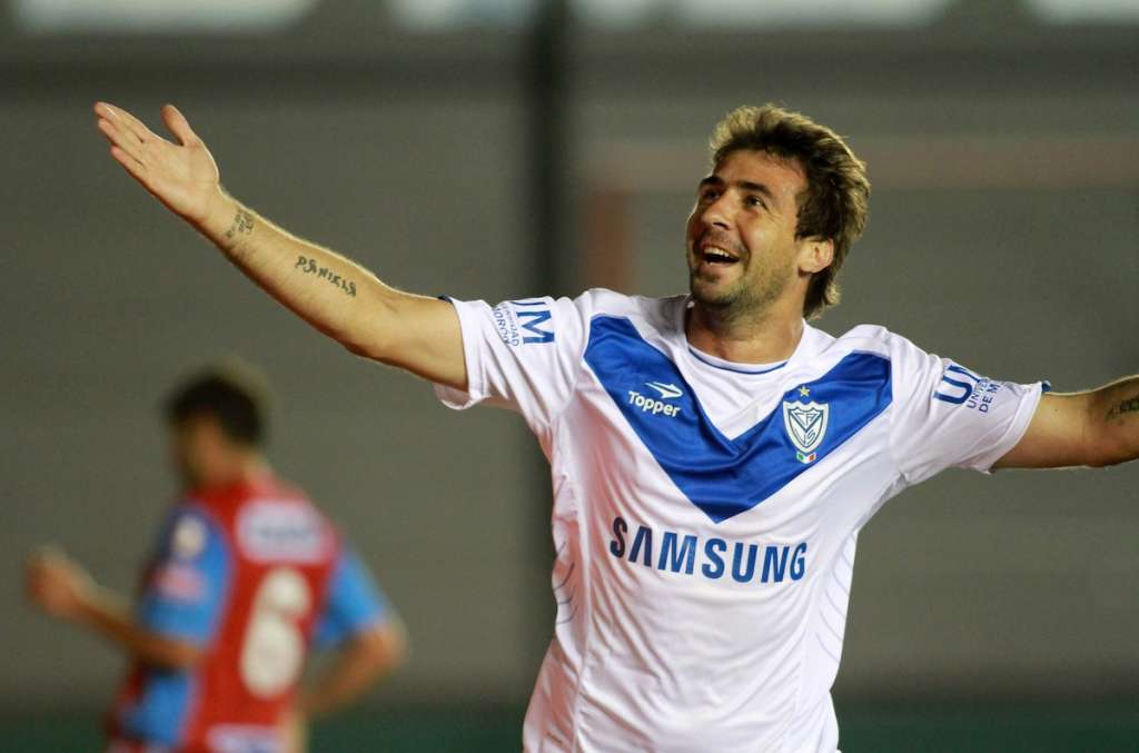 Lucas Pratto anuncia saída do Vélez Sarsfield