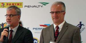 Dorival Júnior descarta treino do Palmeiras no interior antes de 'decisão'