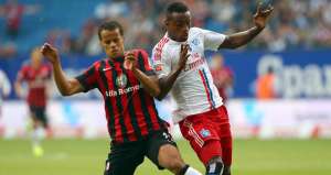 Depois de perder de graça, Corinthians pode acertar retorno do zagueiro Cléber