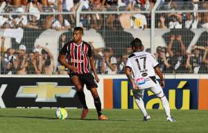 Volante Souza aprova 'grupo da morte' na Libertadores