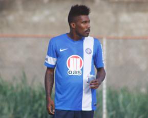 Com um pé na Série B, Bahia pode perder Rhayner para o Sport