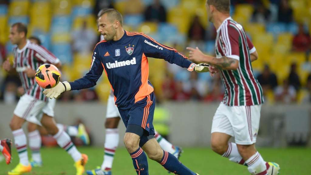 Cavalieri está na mira do Santos para 2015