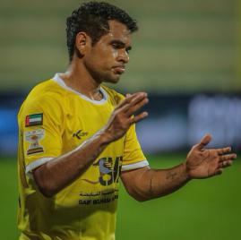 Ederson agora brilha no futebol árabe e agradece por ter sido artilheiro do Brasileirão