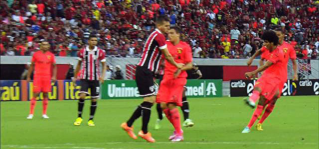 O Sport marcou seu gol logo no início da partida e depois esperou o tempo passar para fechar com vitória o Brasileirão - Divulgação