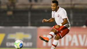 Paulistão: Ponte Preta fica próxima de contratar volante Paulinho, do Náutico