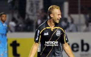 Fora dos planos da diretoria, Ponte negocia Alemão com o Cruz Azul-MEX