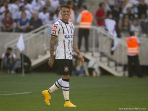 Guerrero não veste mais a camisa do Corinthians, diz Neto, na TV Band