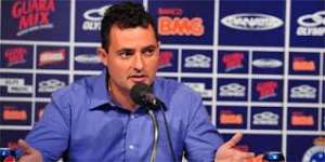 Diretor confirma saída do Cruzeiro e pode ir ao Palmeiras