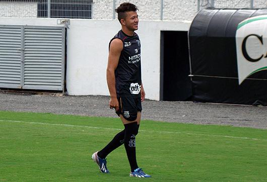 Rossi será emprestado pela Ponte Preta para ganhar experiência no Paraná  - PontePress/DanielRibeiro