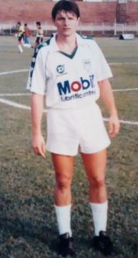 Edinho jogou no São Paulo, Inter-RS e foi ídolo na Portuguesa