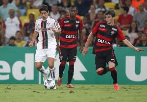 Cartola do São Paulo elogia Conca, mas nega conversas