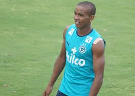Proposta por Thiago Mendes, do Goiás, agrada, e Palmeiras pode dar o troco no São Paulo