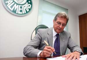 Apesar do equilíbrio na enquete, internautas do FI aprovam Oswaldo de Oliveira no Palmeiras
