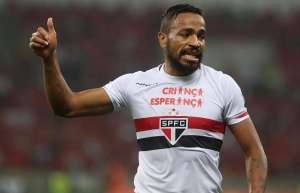 Paulistão: Palmeiras está interessado em Álvaro Pereira do São Paulo; Aidar facilita