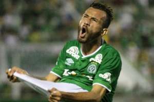 Palmeiras contrata Leandro, atacante da Chapecoense desejado pelo Corinthians