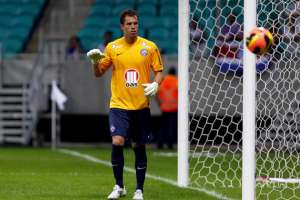 Paulistão: Finalmente!  Ponte Preta acerta salários com Marcelo Lomba e espera por resposta do Bahia