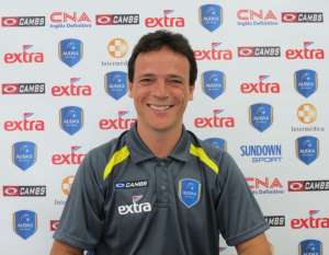 Técnico “esquentadinho” do Osasco Audax, Fernando Diniz briga com juiz em jogo-treino contra Guarani