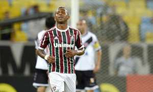 Paulistão: Santos negocia a contratação de Chiquinho e pode anunciar primeiro reforço para 2015