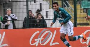 Santos demonstra interesse em zagueiro Jackson do Internacional