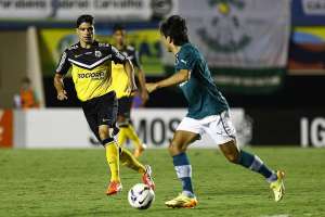 Veterano, volante Renato deve renovar contrato com o Santos