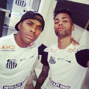 Com proposta do Barcelona, Giva deixa o Santos e acerta com o Coritiba