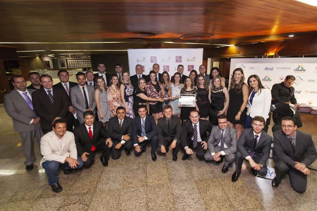 Empresa que apoia o futebol, Sicredi é destaque em premiações em 2014 2 0002050051617 img