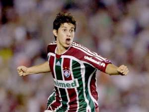 Fluminense se queixa da abordagem do Corinthians para ter Conca