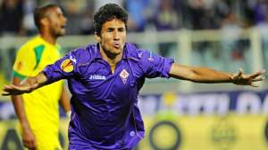 Palmeiras e Santos disputam atacante Ryder Matos, da Fiorentina
