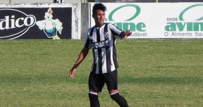Giovane Cunha é conhecido como Neymar do Ceará e aguarda propostas para voltar ao futebol - Divulgação