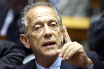 Walter Feldman, fora da política, agora metido no futebol