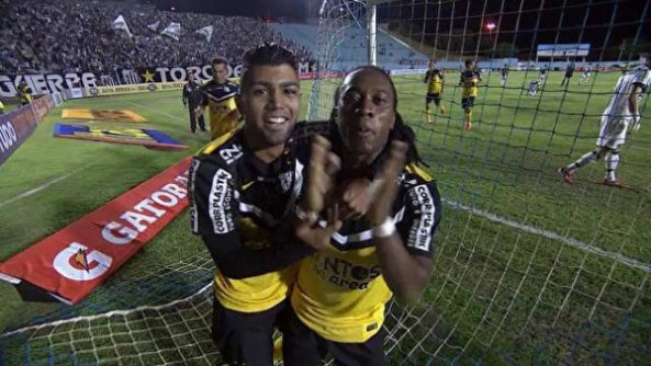 Com proposta do Palmeiras, Arouca entra na Justiça para deixar Santos 2 0002050052818 img