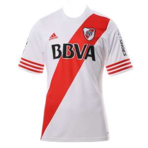 Ponte Preta fecha com Adidas até 2016 por cerca de R$ 10 milhões