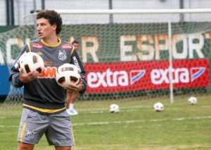 Santos acerta retorno de Elano
