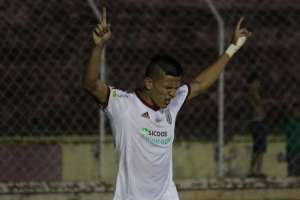 Mas já? Isaac Prado, artilheiro da Copa SP, pode trocar Botafogo-SP por Atlético-PR
