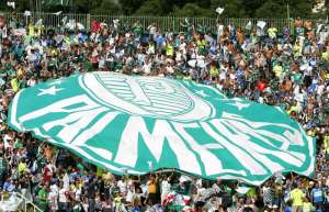 Palmeiras bate marca histórica como segundo maior do país em sócios-torcedores
