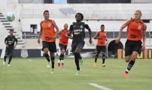 Ponte Preta vacila, leva virada e perde jogo-treino para o Coritiba